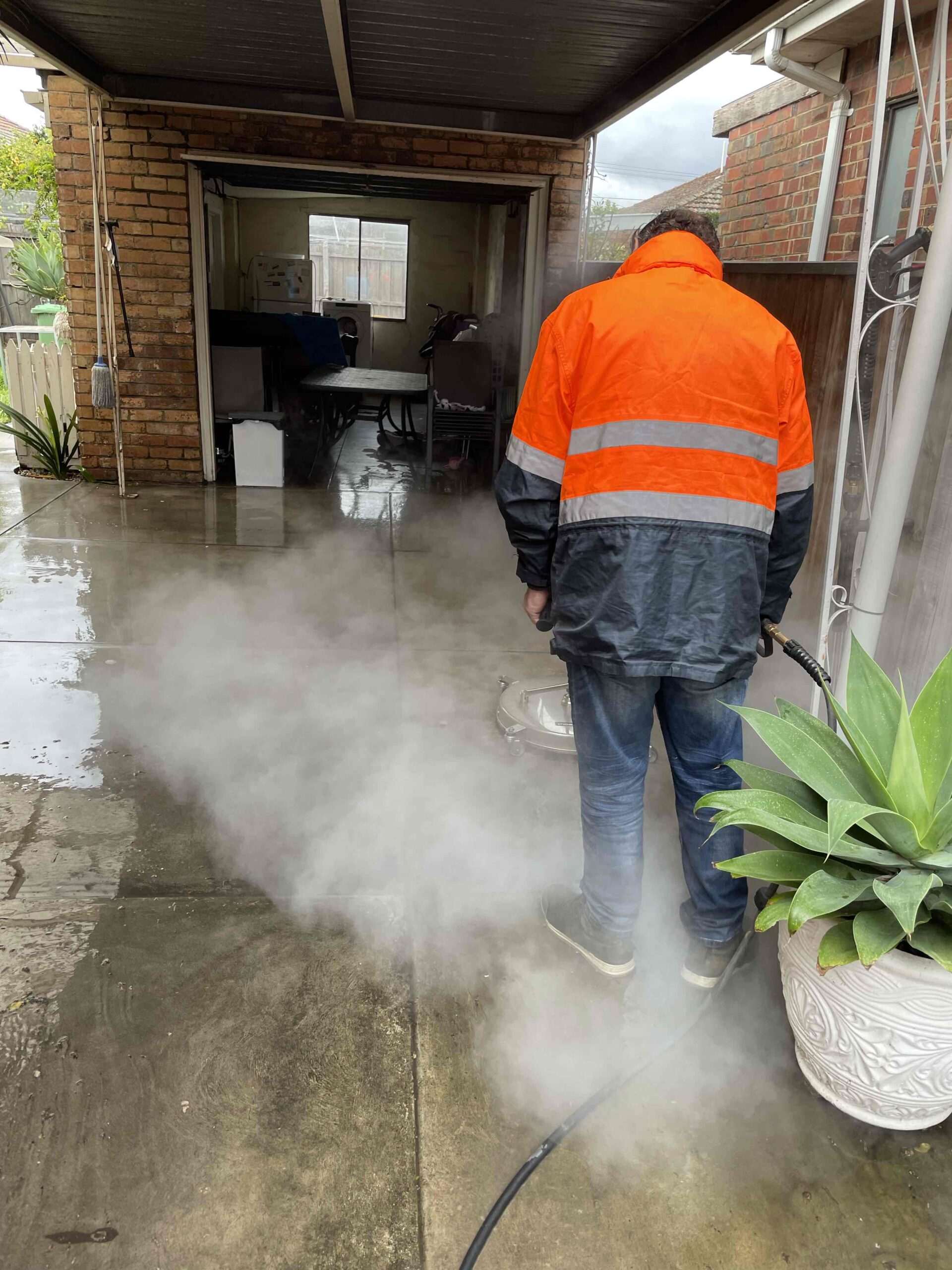 Gallery - One Pressure Wash